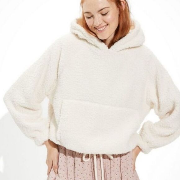 NWT American Eagle Sherpa Fleece Cinch Waist Hoodie Cream White Size XXL - Picture 2 of 7